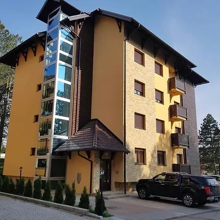 Mountain Dreams Apartment